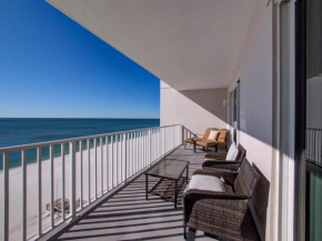 Beach Front - Updated Condo located on 7th Floor